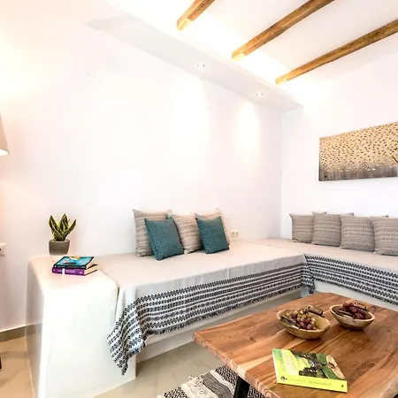 Naxos Grand 4* Стелида
