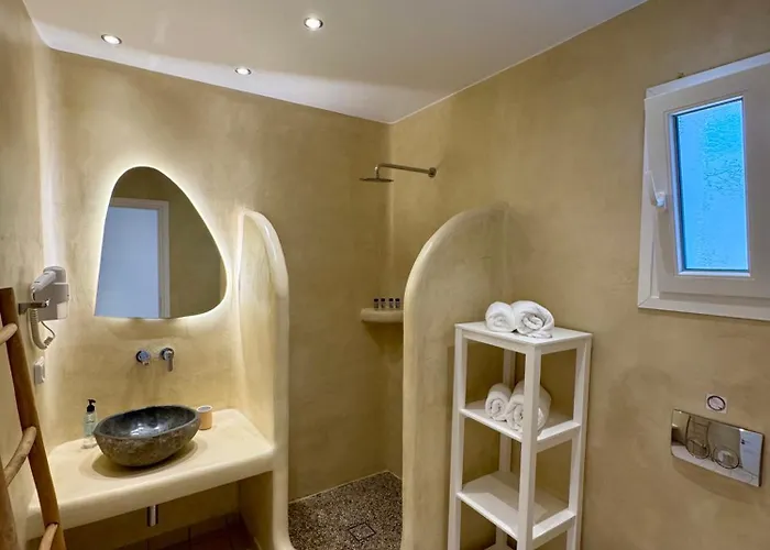 Отель Naxos Grand